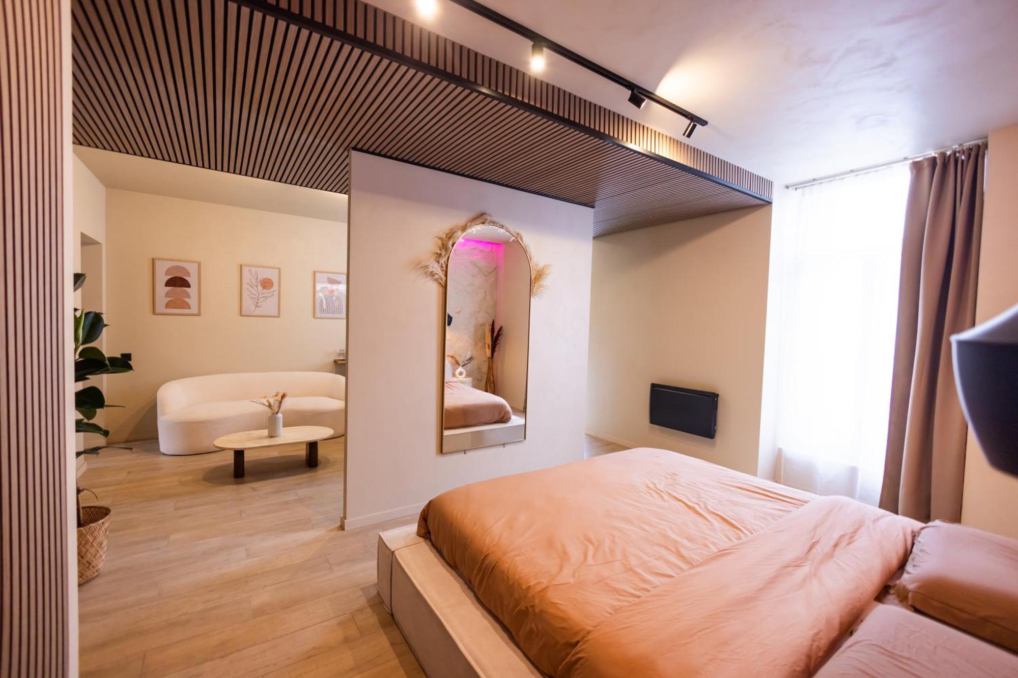 Harmony Room Suite Avec Balneo アンジェ エクステリア 写真